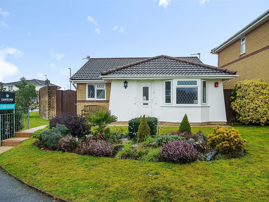 2 bed detached bungalow for sale in Cae Eithin, Llangyfelach, Swansea SA6, £205,000