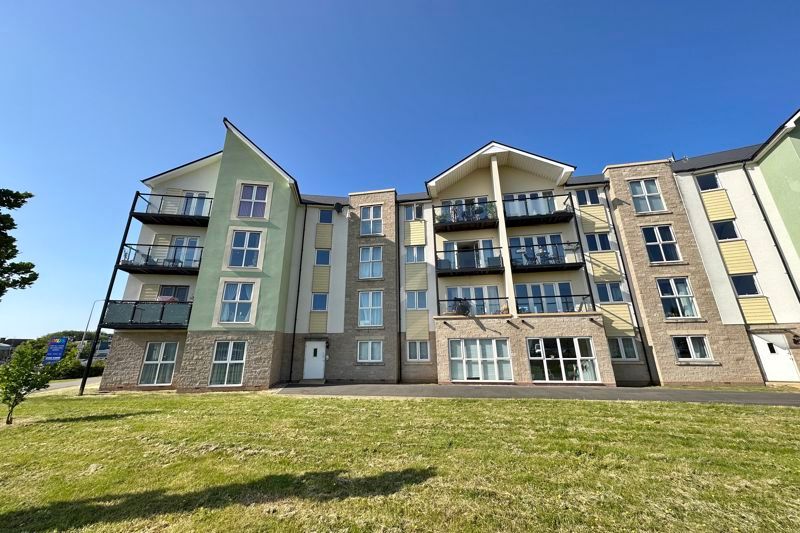 2 bed flat for sale in Airoh End, Weston-Super-Mare BS24, £190,000