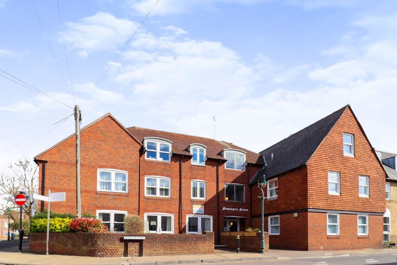 1 bed flat for sale in Homespire House, Canterbury CT1, £90,000