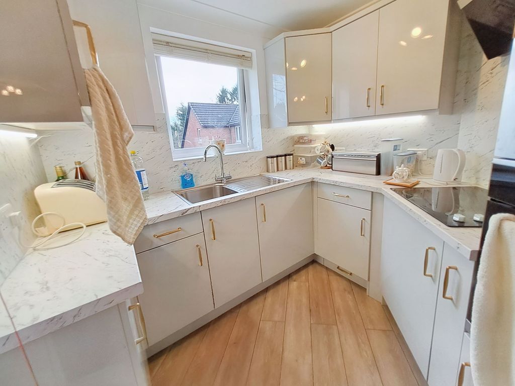 1 bed flat for sale in Aydon Road, Corbridge NE45, £135,000