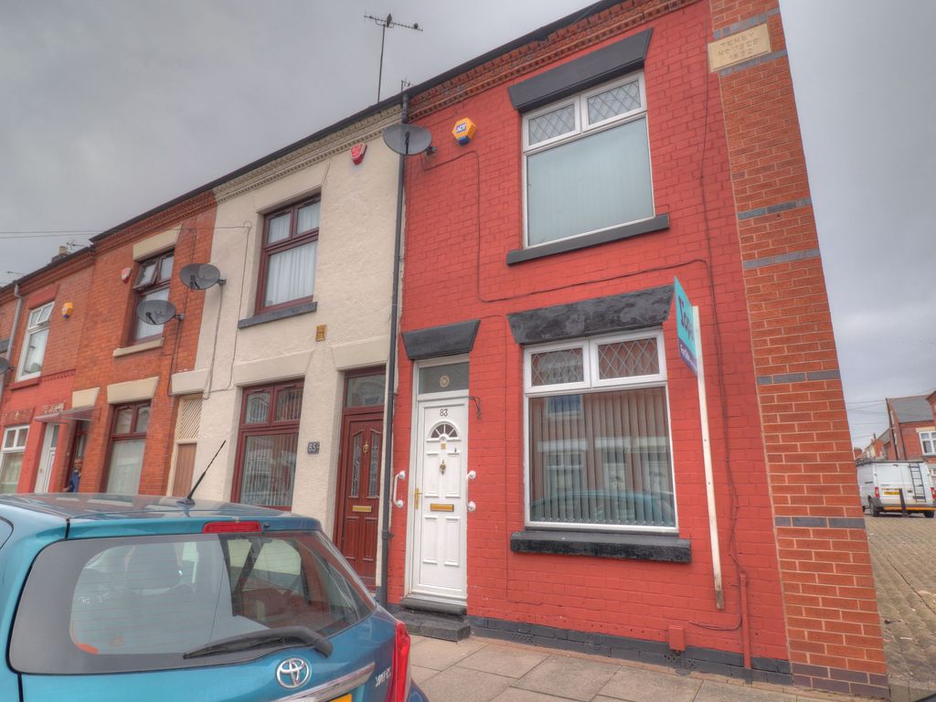 3 bed end terrace house for sale in Kensington Street, Leicester LE4, £235,000