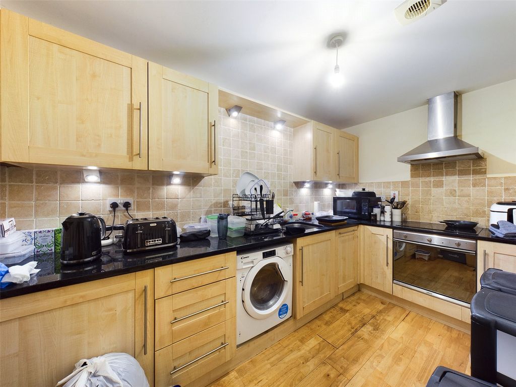 2 bed flat for sale in Stonegate House, Stone Street, Bradford, West Yorkshire BD1, £79,950