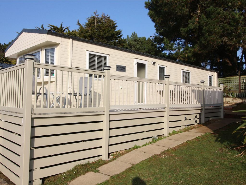 2 bed mobile/park home for sale in Seabreeze, Shorefield, Near Milford On Sea, Downton SO41, £35,950