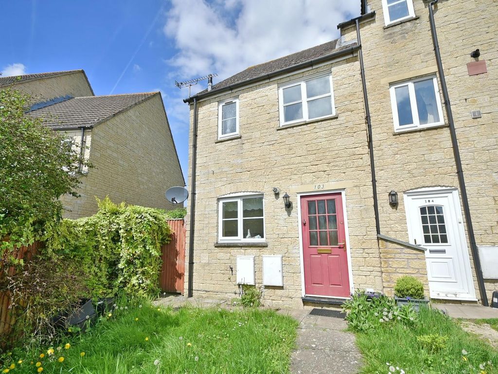 2 bed end terrace house for sale in Perrinsfield, Lechlade GL7, £225,000
