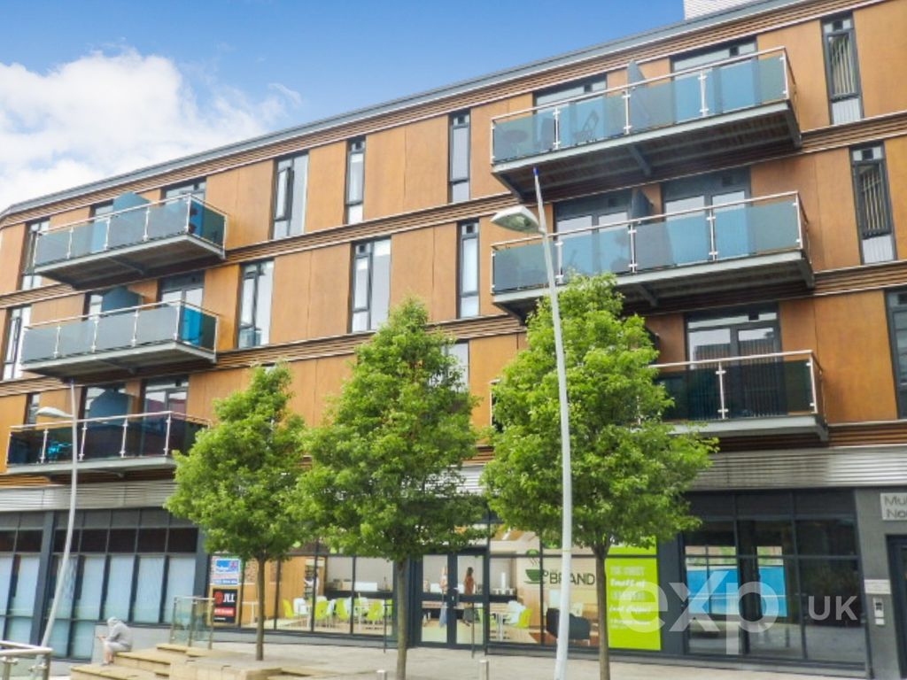 1 bed flat for sale in Mulberry House, Burgage Square, Wakefield WF1, £100,000