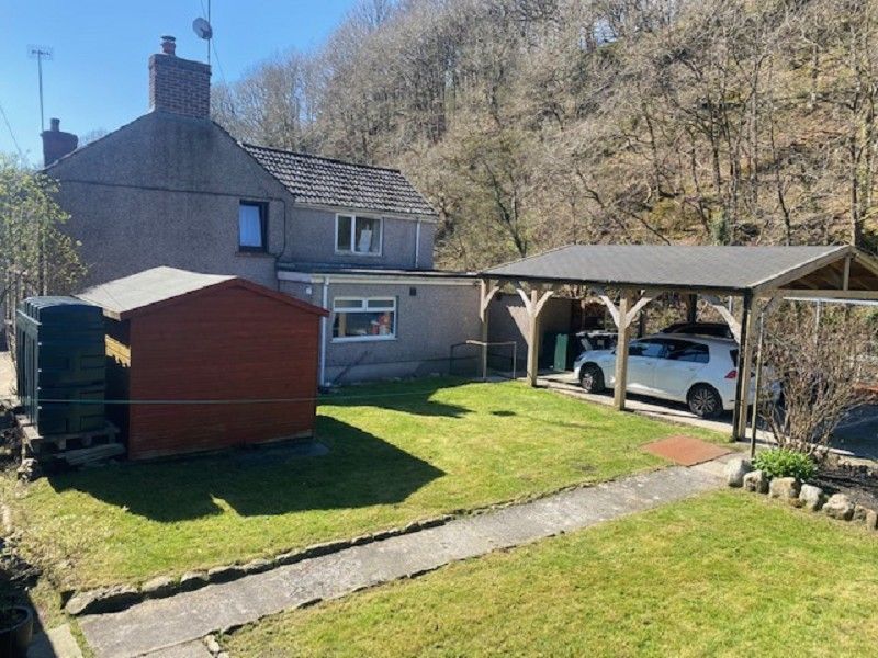 4 bed cottage for sale in Heol Gwys, Upper Cwmtwrch, Swansea. SA9, £285,000