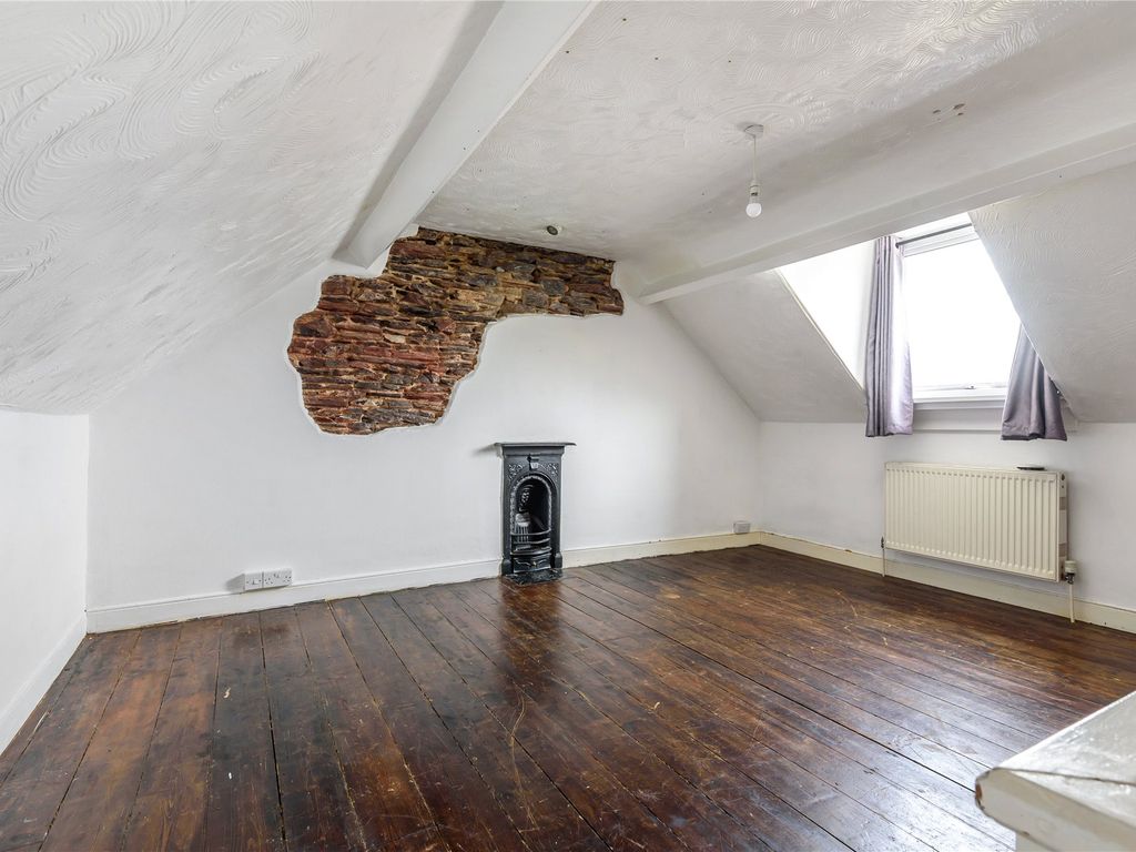 3 bed terraced house for sale in Castor Road, Brixham, Devon TQ5, £220,000