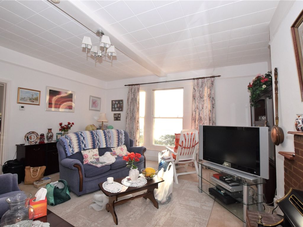 1 bed flat for sale in The Beacon, Exmouth, Devon EX8, £225,000
