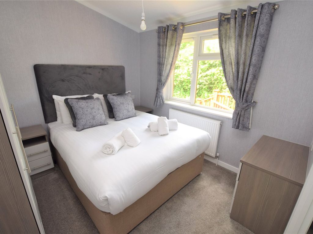 3 bed mobile/park home for sale in Devon Hills Holiday Park, Paignton, Devon TQ4, £95,000