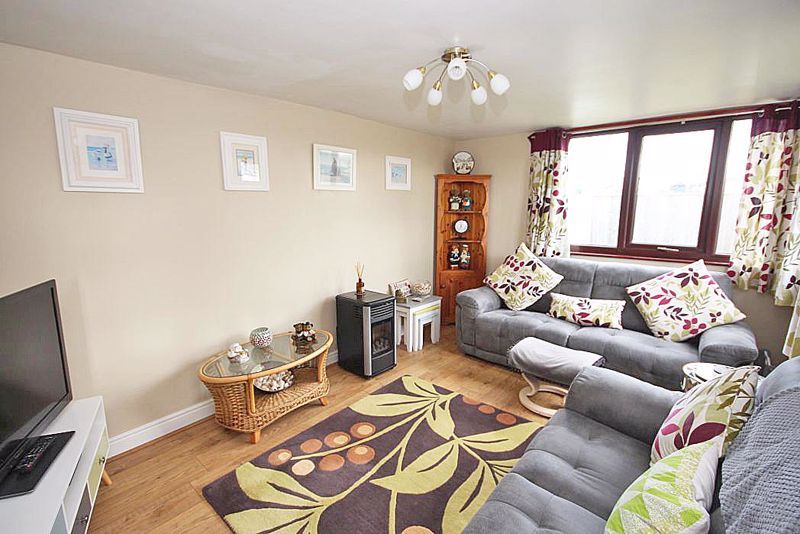2 bed detached house for sale in Humberston Fitties, Humberston, Grimsby DN36, £129,950