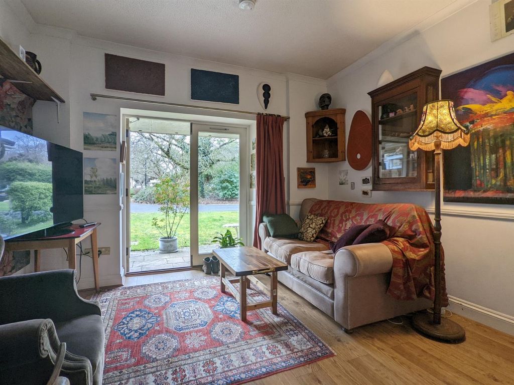 1 bed flat for sale in Keswick Hall, Keswick, Norwich NR4, £120,000