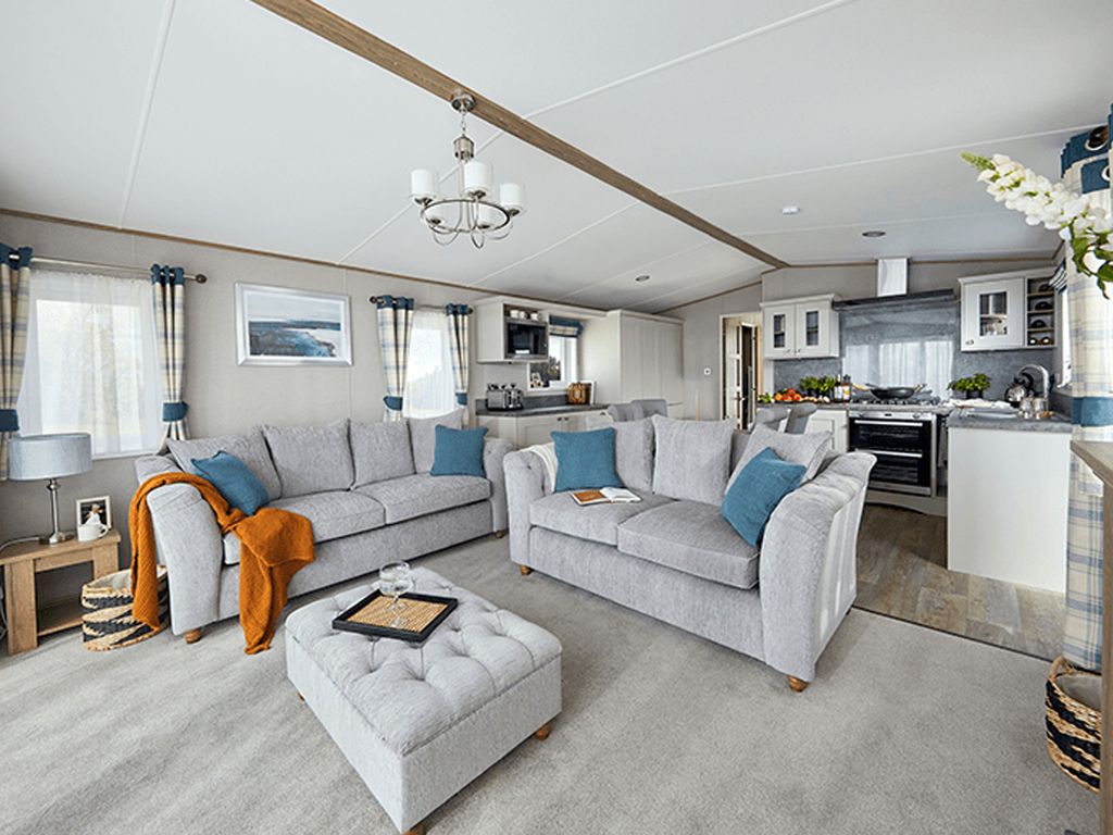 2 bed mobile/park home for sale in Doublebois, Liskeard, Cornwall PL14, £124,995