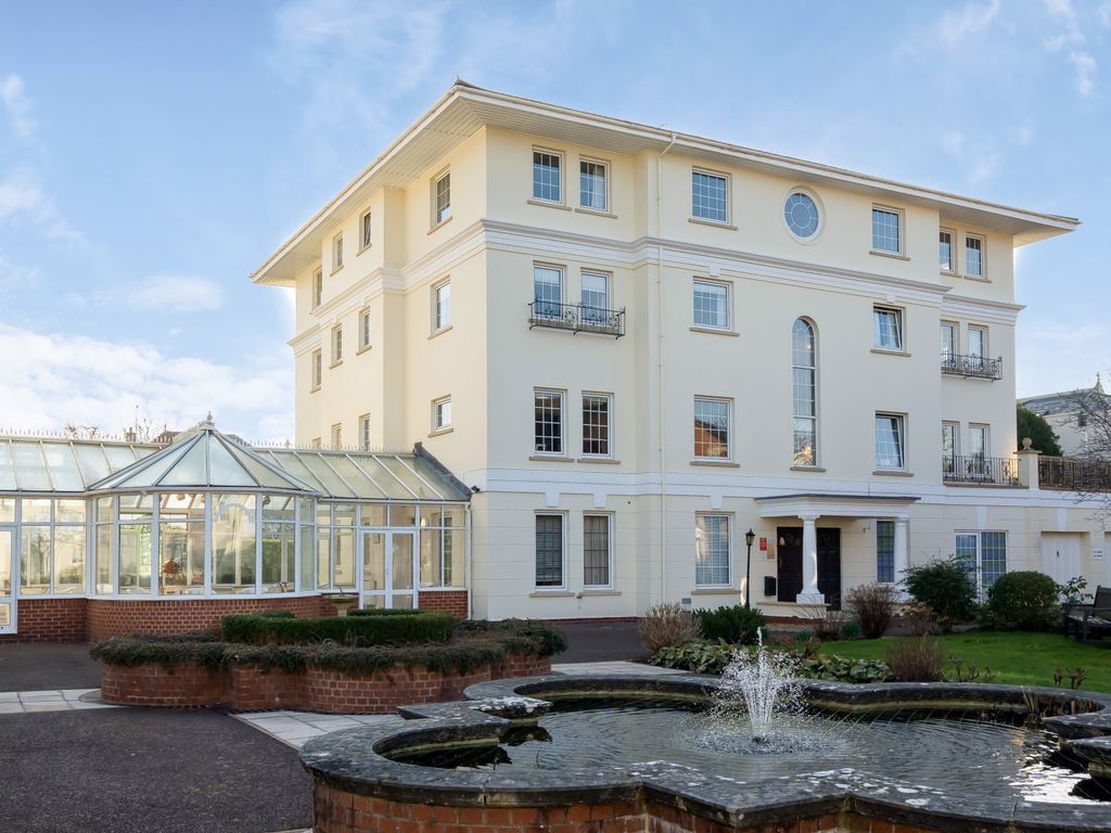 1 bed flat for sale in Pegasus Court, St. Stephens Road, Cheltenham, Gloucestershire GL51, £122,500