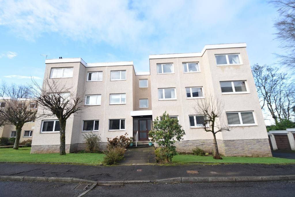 3 bed flat for sale in Netherblane, Blanefield, Glasgow G63, £169,500