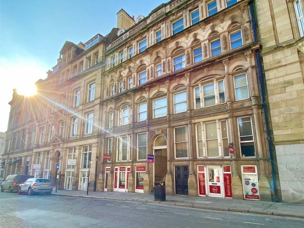 1 bed flat for sale in Sir Thomas Street, Liverpool L1, £105,000