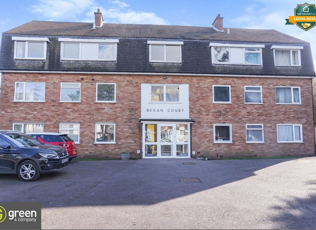2 bed flat for sale in Springfield Road, Sutton Coldfield B75, £160,000