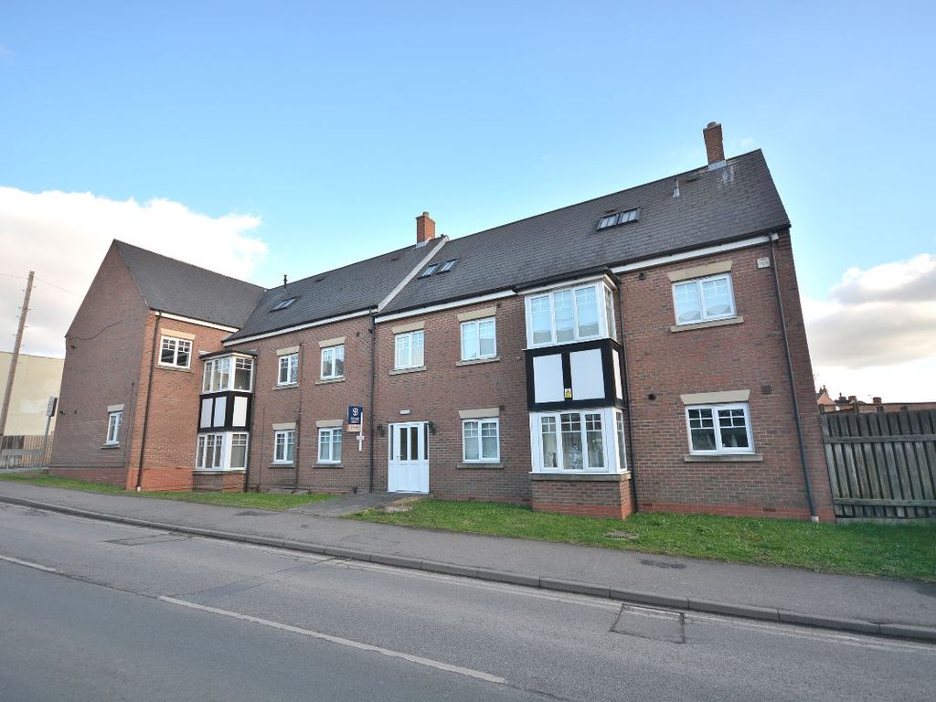 2 bed flat for sale in The Tudors, Downing Street, South Normanton DE55, £95,000