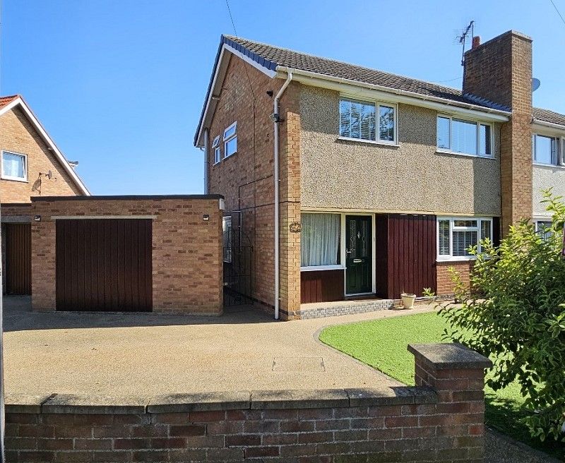 3 bed semi-detached house for sale in Cedar Way, Wellingborough, Northamptonshire. NN8, £280,000
