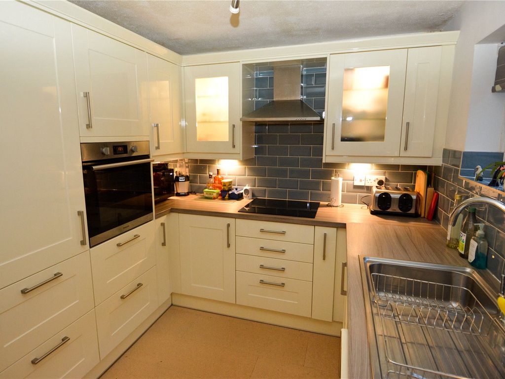 3 bed flat for sale in Bunbury Road, Northfield, Birmingham B31, £160,000