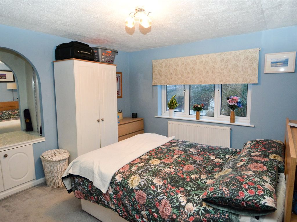 3 bed flat for sale in Bunbury Road, Northfield, Birmingham B31, £160,000