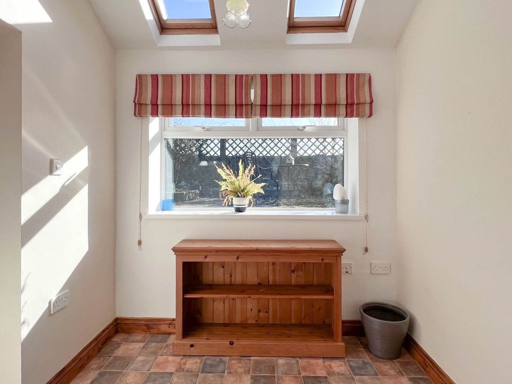 2 bed cottage for sale in Cefn Gorwydd, Llangammarch Wells LD4, £180,000