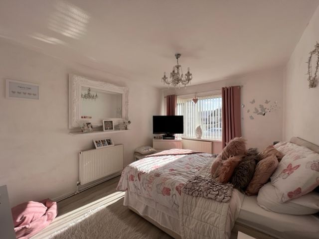 2 bed flat for sale in Hafod-Y-Mynydd, Rhymney, Tredegar NP22, £68,000