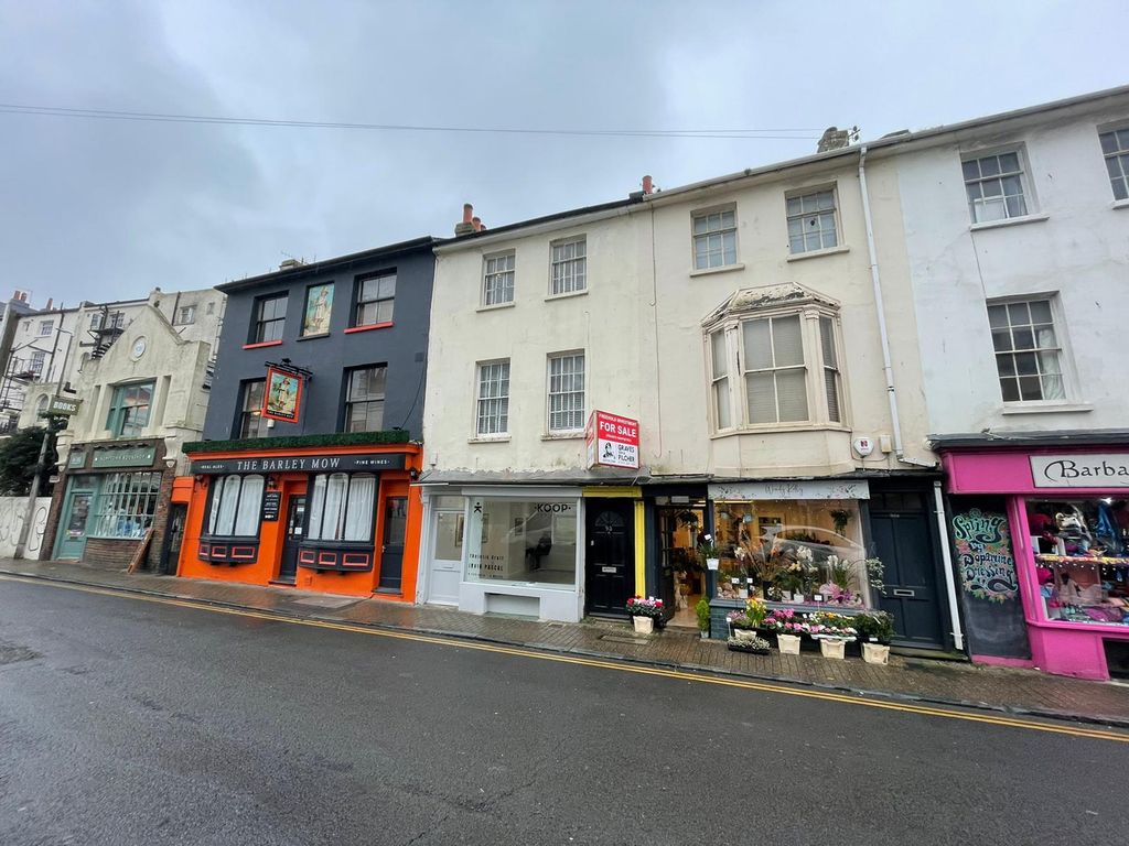 Retail premises for sale in St. Georges Road, Brighton BN2, £375,000