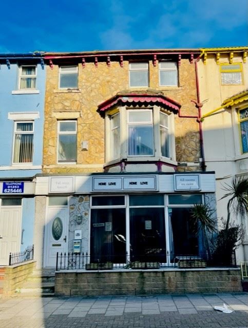 Hotel/guest house for sale in Hornby Road, Blackpool FY1, £140,000