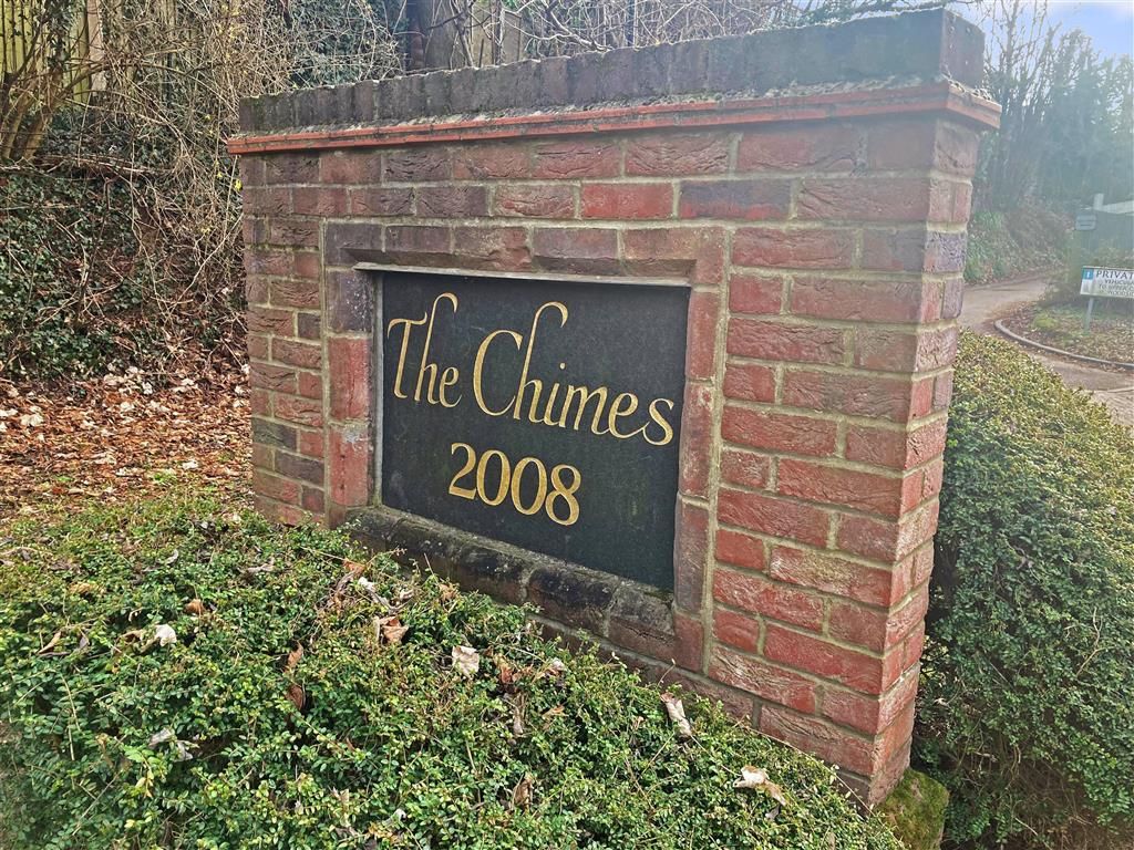2 bed flat for sale in The Chimes, Bearsted, Maidstone, Kent ME14, £300,000