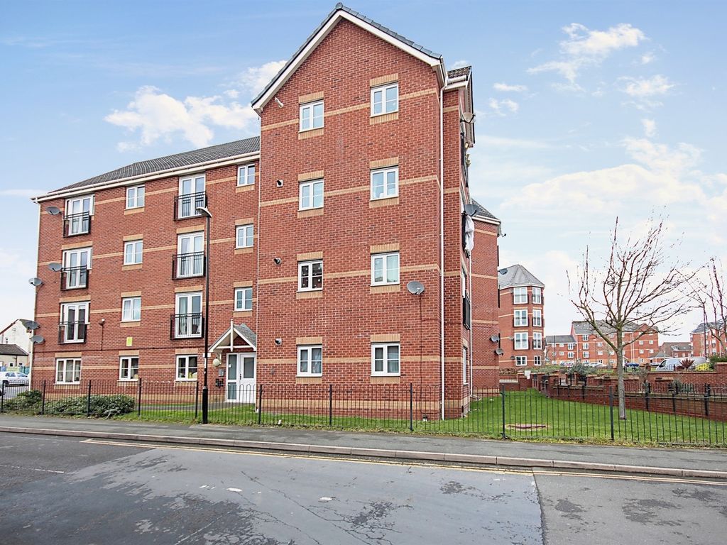 2 bed flat for sale in Signet Square, Stoke, Coventry CV2, £130,000