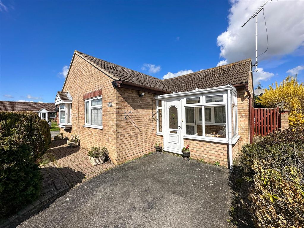 2 bed detached bungalow for sale in Battisford Drive, Clacton-On-Sea CO16, £275,000