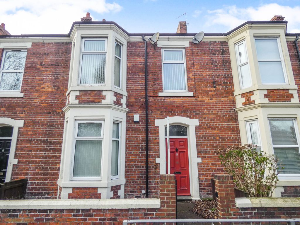 2 bed flat for sale in Belgrave Crescent, Blyth NE24, £94,950