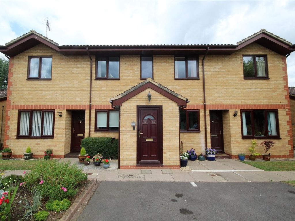 2 bed flat for sale in Marleyfield Close, Churchdown, Gloucester GL3, £140,000