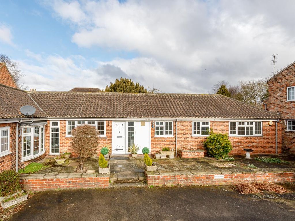 2 bed bungalow for sale in Fulford Mews, Fulford, York YO10, £285,000