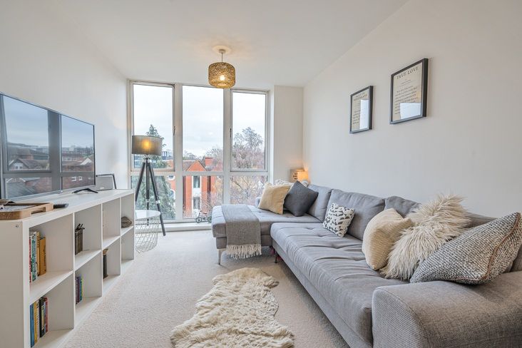 1 bed flat for sale in Printing House Square, Guildford, Surrey GU1, £147,500
