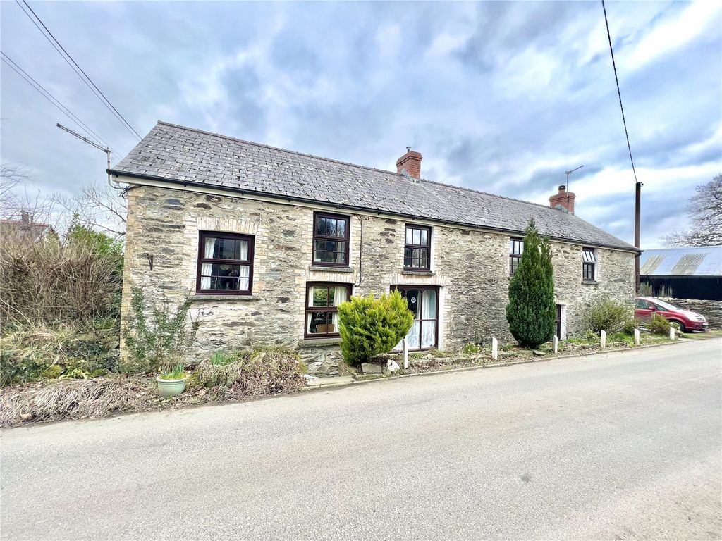 4 bed detached house for sale in Glandwr, Glandwr, Pembrokeshire SA34, £299,995