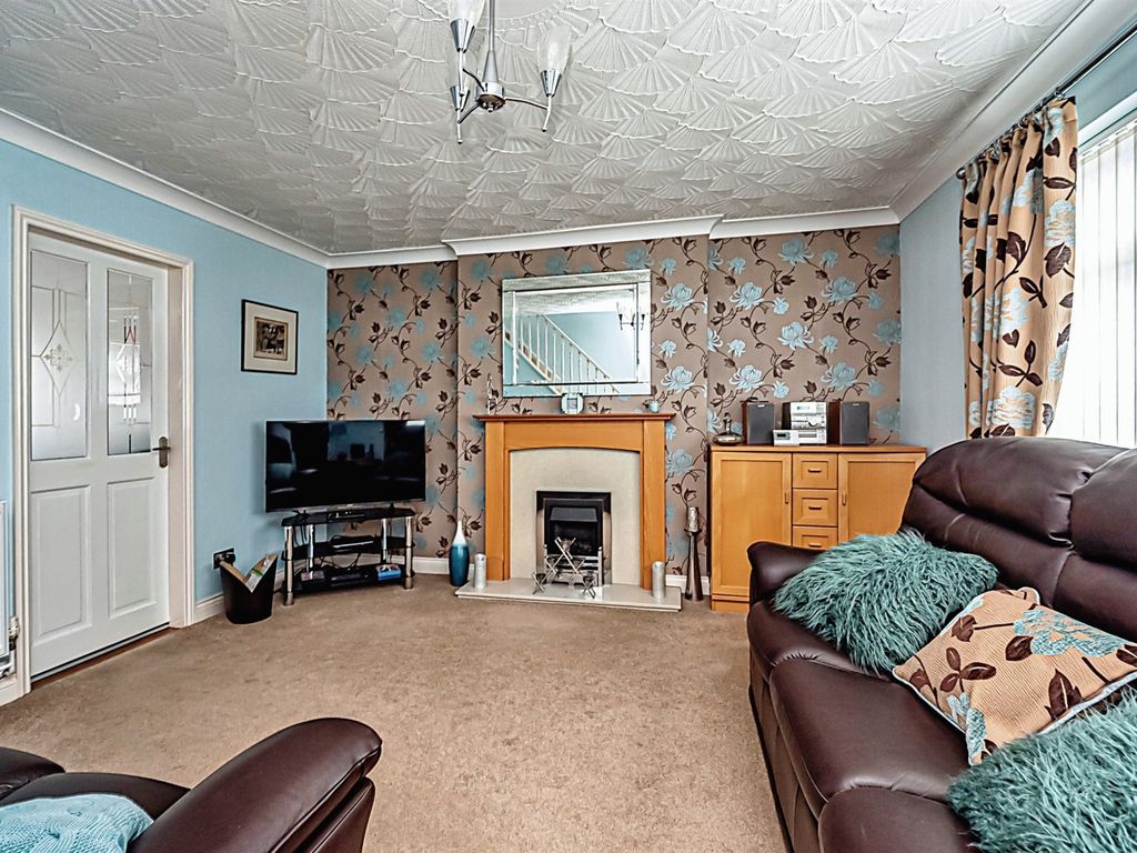 2 bed semi-detached house for sale in Green Island, Bilton, Hull HU11, £150,000