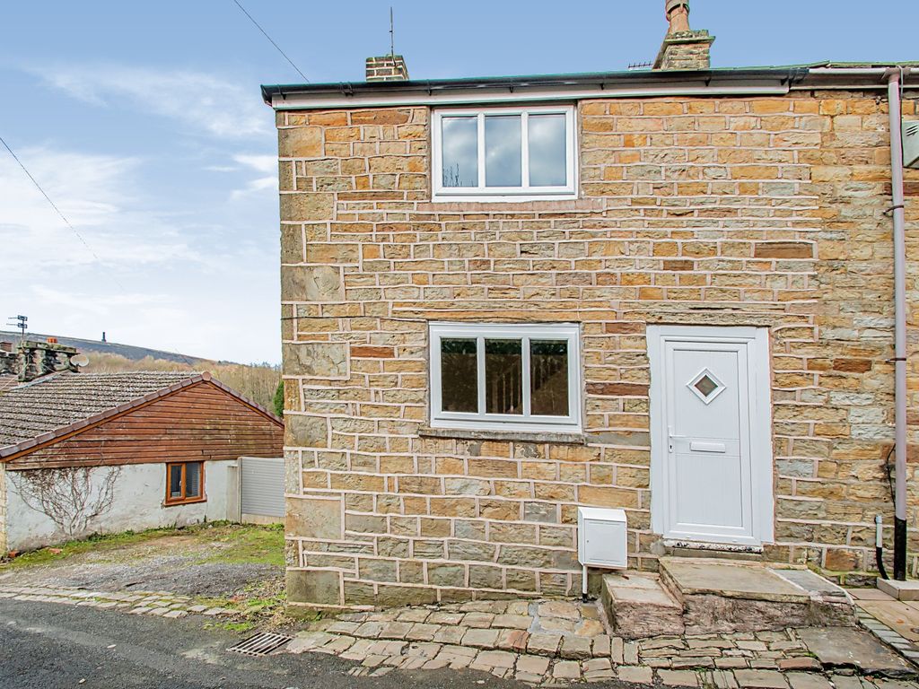 2 bed cottage for sale in Hill Street, Bury BL9, £325,000
