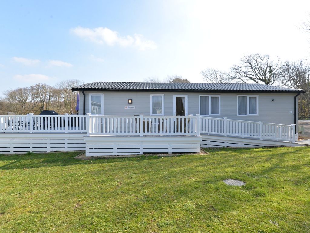 3 bed mobile/park home for sale in Dane Park, Shorefield Road, Downton, Lymington SO41, £175,000