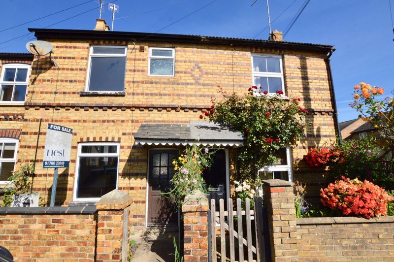 2 bed terraced house for sale in Bentley Street, Stamford PE9, £225,000