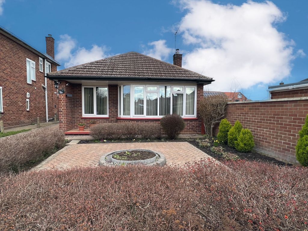 1 bed detached bungalow for sale in Briar Way, Peterborough PE1, £210,000