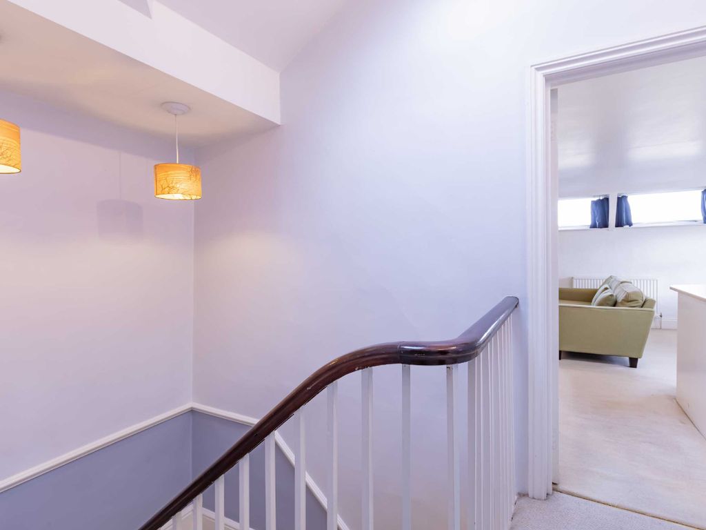 2 bed flat for sale in Flat 5, 1 Chesterfield Buildings, Westbourne Place, Bristol BS8, £335,000