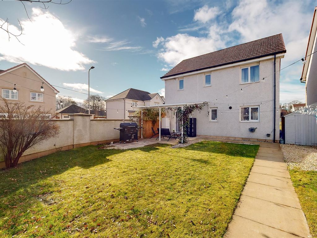3 bed property for sale in David Farquharson Road, Blairgowrie PH10, £239,500