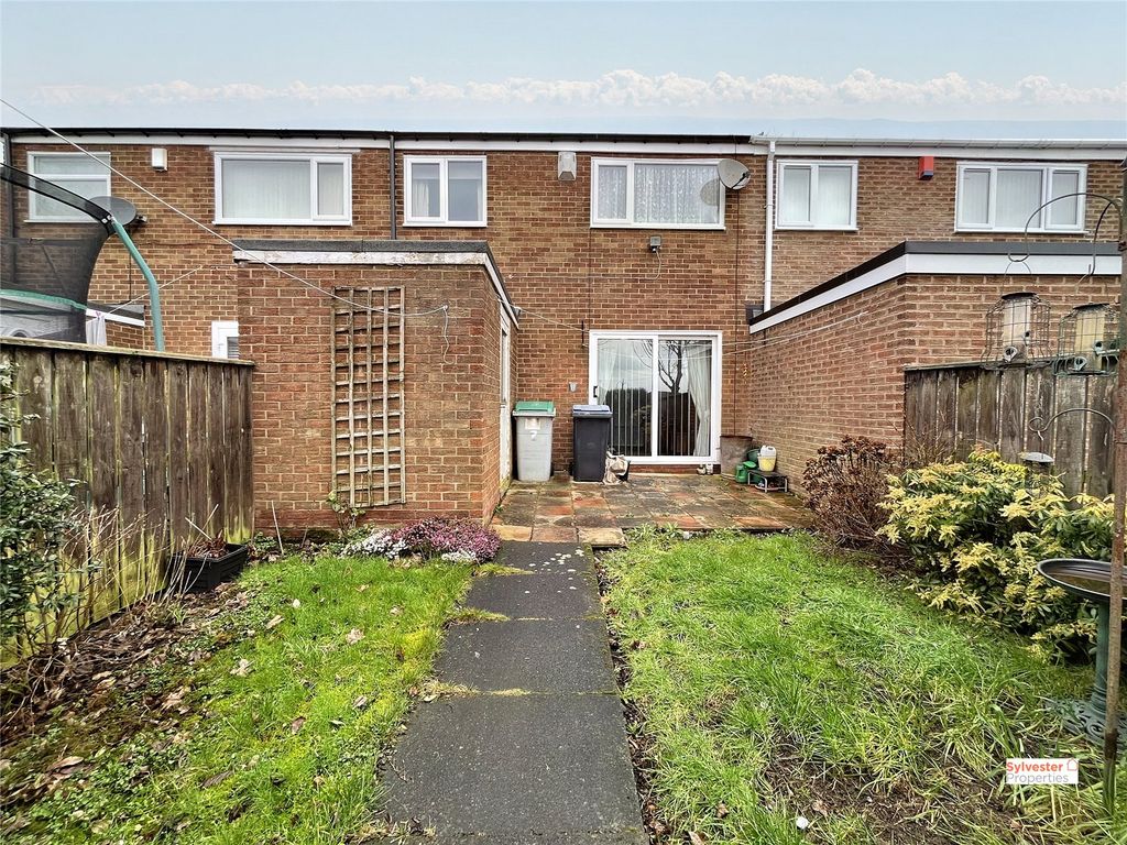 3 bed terraced house for sale in Landseer Close, Stanley DH9, £84,995