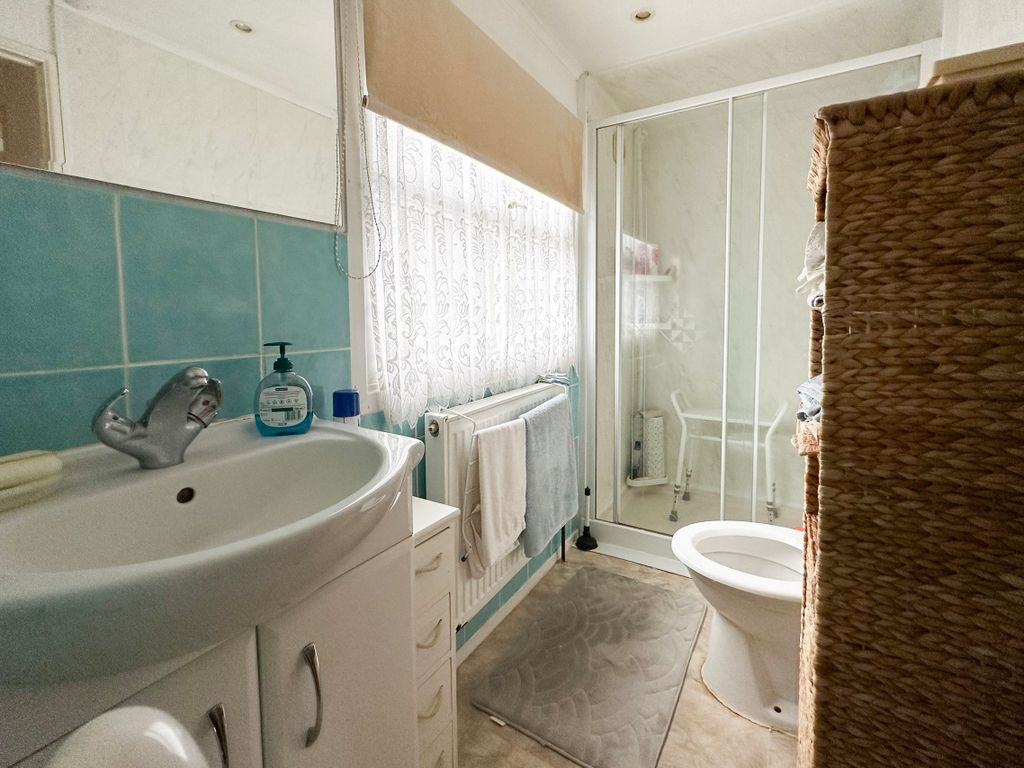 1 bed bungalow for sale in Elm Tree Park, Sheepway, Portbury, Bristol BS20, £140,000