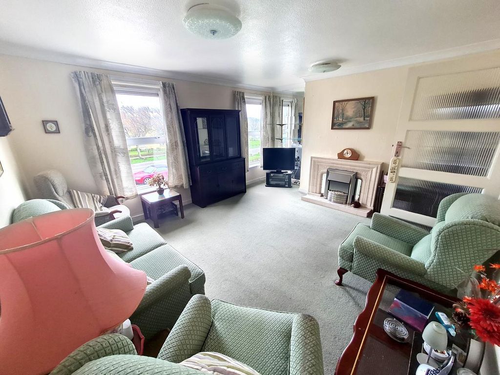 2 bed flat for sale in Trengrouse Way, Helston TR13, £135,000