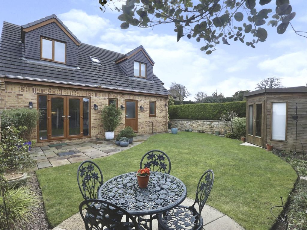 3 bed detached house for sale in Willow Place, Braithwell, Rotherham S66, £330,000