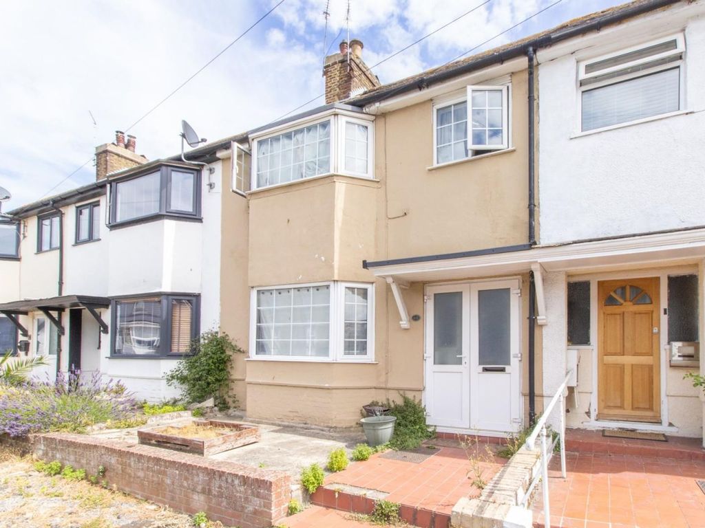 4 bed terraced house for sale in Eaton Road, Margate CT9, £285,000