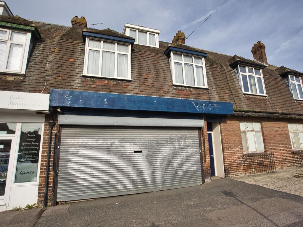 Retail premises for sale in Black Bull Road, Folkestone CT19, £330,000