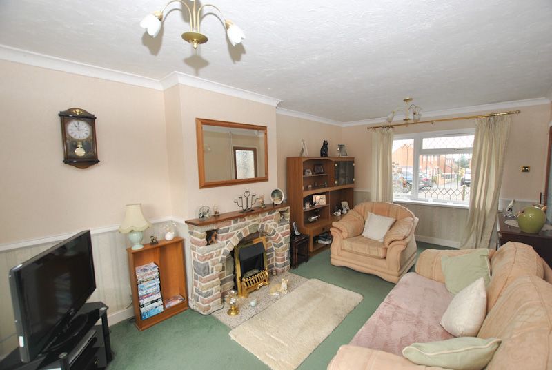 3 bed semi-detached house for sale in Wrekin View, Wrockwardine TF6, £165,000